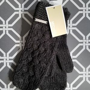 Michael Kors Womens Mittens